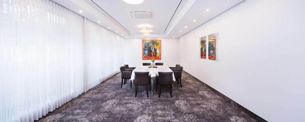 Hotel Plaza Ντούισμπουργκ Εξωτερικό φωτογραφία